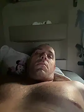 kipsy0 online show from May 27, 2026, 7:43 pm