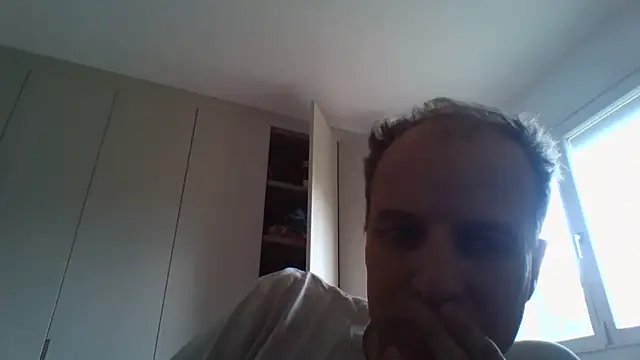 Snapshot of andre_italy chatting on May 11, 2026, 2:29 pm andre italy online show from May 11, 2026, 2:29 pm