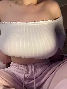 Best-B00bs online show from March 8, 2025, 9:18 pm