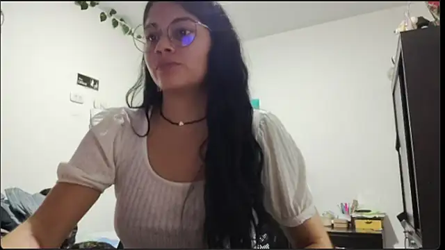 MaeganBodrey online show from February 11, 2026, 12:21 am