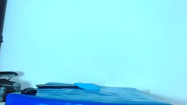 Snapshot of arielnoir6958 chatting on March 14, 2026, 6:47 pm arielnoir6958 online show from March 14, 2026, 6:47 pm