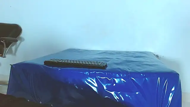 Snapshot of arielnoir6958 chatting on March 21, 2026, 10:57 pm arielnoir6958 online show from March 21, 2026, 10:57 pm