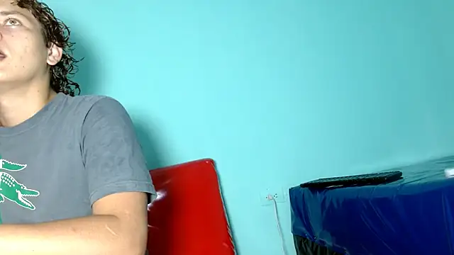 arielnoir6958 online show from May 4, 2026, 11:51 pm