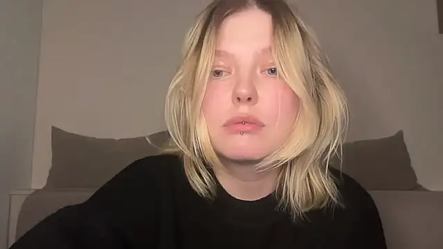 Ophelia Ritz online show from March 11, 2026, 10:26 pm