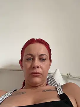 SophieSchmidt online show from February 23, 2026, 8:37 am