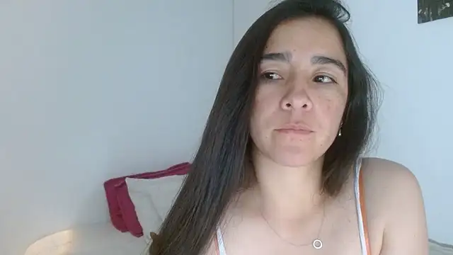 sensualstryp online show from June 8, 2026, 1:50 am