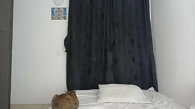 Snapshot of sensualstryp chatting on March 16, 2026, 1:24 am sensualstryp online show from March 16, 2026, 1:24 am