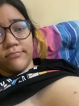 WildVibesXX online show from February 5, 2026, 4:36 pm