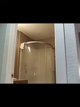 harleycakess online show from March 18, 2026, 9:37 pm