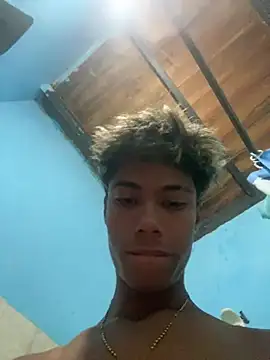 Adan21 cm online show from February 17, 2026, 10:40 pm