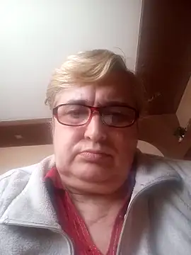 SusanStar874 online show from May 25, 2026, 2:38 pm