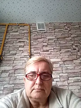 SusanStar874 online show from May 28, 2026, 5:19 pm