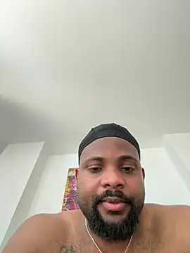 BigCatXLOfficial online show from June 12, 2026, 1:42 pm