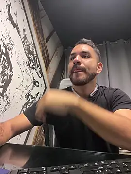 noa desire online show from March 10, 2026, 5:22 am