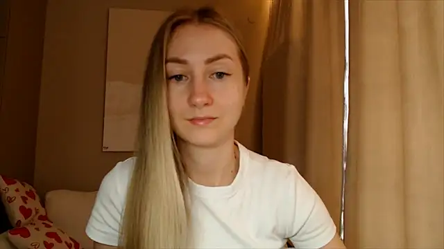 BluueSilk online show from March 17, 2025, 12:25 pm