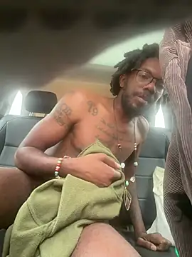 makemestayhard online show from February 16, 2026, 8:40 pm