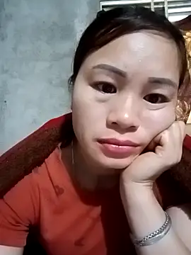 Snapshot of l_kiss chatting on February 8, 2026, 7:50 am l kiss online show from February 8, 2026, 7:50 am