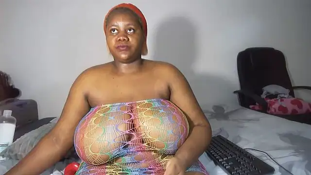 Suger-Boobs online show from March 2, 2026, 6:15 pm