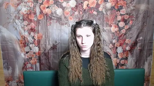 LilianaShine online show from February 1, 2026, 11:52 am