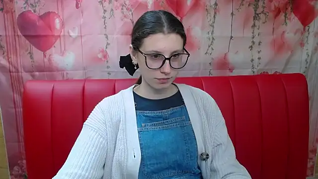 LilianaShine online show from February 21, 2026, 6:15 am