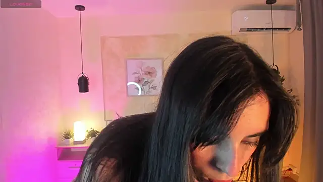 Snapshot of IsabellaSweet__ chatting on April 13, 2026, 3:54 am IsabellaSweet online show from April 13, 2026, 3:54 am