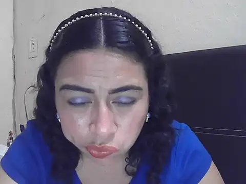 Snapshot of DalilahMx chatting on July 23, 2026, 2:09 am DalilahMx online show from July 23, 2026, 2:09 am