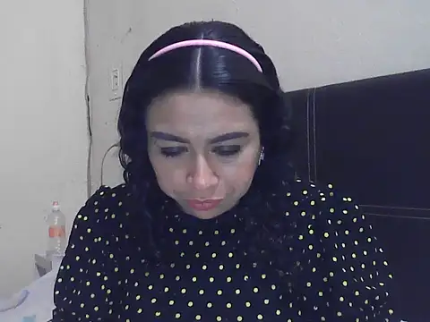 Snapshot of DalilahMx chatting on July 10, 2026, 5:46 pm DalilahMx online show from July 10, 2026, 5:46 pm