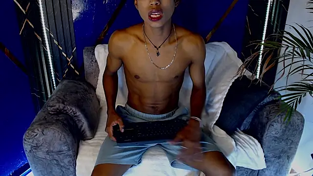 Walkers05 online show from February 28, 2026, 2:22 am