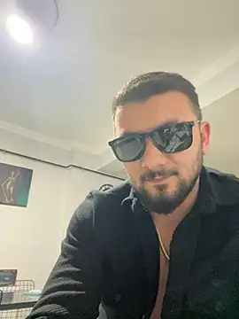 Snapshot of darKKing075441 chatting on March 11, 2026, 5:51 pm darKKing075441 online show from March 11, 2026, 5:51 pm