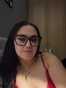 CherryDollxxx online show from February 6, 2026, 11:45 pm