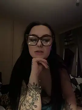 CherryDollxxx online show from February 10, 2026, 11:37 pm