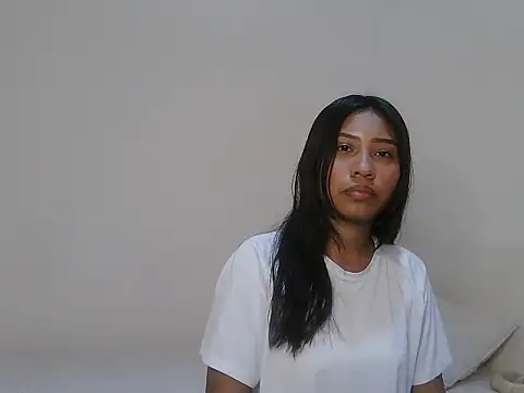 Lumyx Lia online show from March 4, 2026, 5:26 am