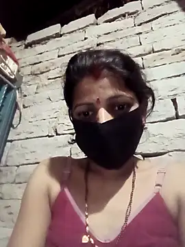 Snapshot of Divya-11431 chatting on February 5, 2026, 4:03 pm Divya-11431 online show from February 5, 2026, 4:03 pm