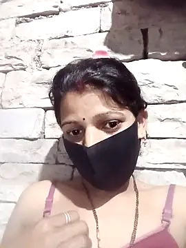 Divya-11431 online show from February 2, 2026, 4:28 pm