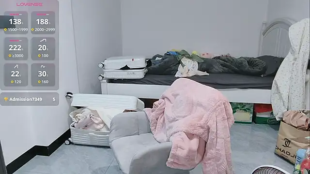 Eliana-ik online show from February 13, 2026, 4:07 pm