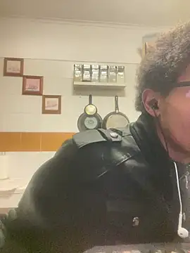 ELPikaPreta online show from February 3, 2026, 3:48 am