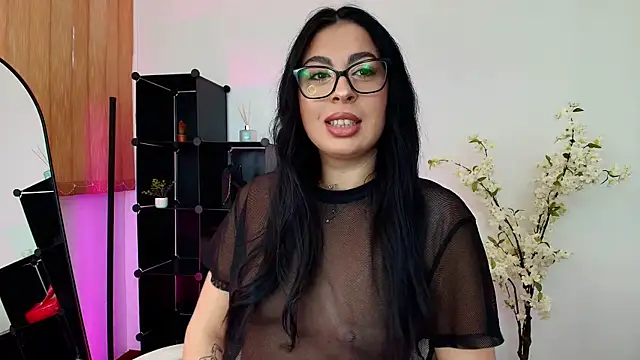 MissyScarlet online show from May 9, 2026, 2:09 pm