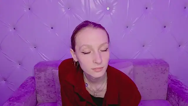 Akiro Kim7 online show from March 17, 2026, 1:52 am