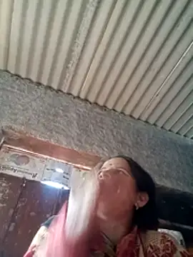 Lucky couple-1 online show from February 8, 2026, 2:53 am