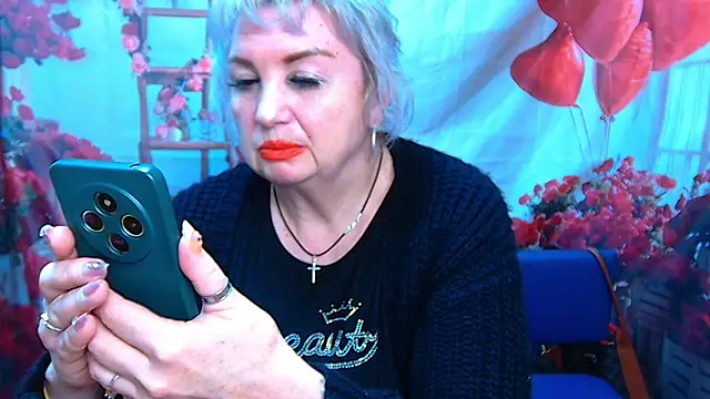 RenataDaster online show from April 25, 2026, 5:10 pm