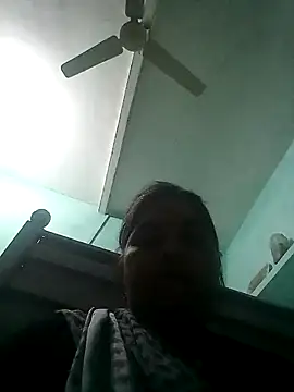 Rajni248096 online show from March 18, 2026, 4:52 pm