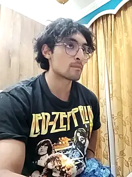 Apolo Men online show from March 5, 2026, 5:37 am