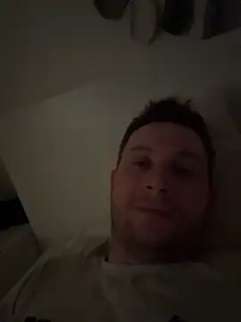 LubasOriginMen online show from April 8, 2026, 4:36 am