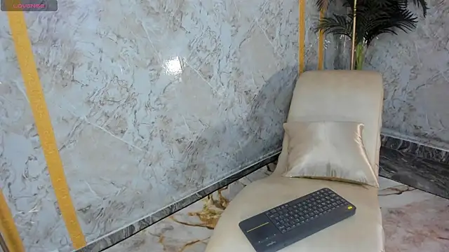 Snapshot of williamparra55 chatting on June 22, 2026, 11:35 pm williamparra55 online show from June 22, 2026, 11:35 pm