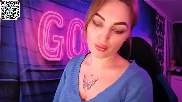 Snapshot of Vellora_ chatting on March 4, 2026, 6:48 pm Vellora online show from March 4, 2026, 6:48 pm