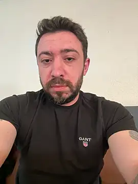 Snapshot of hessds34 chatting on March 14, 2026, 12:00 pm hessds34 online show from March 14, 2026, 12:00 pm