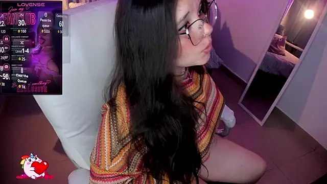 Snapshot of Raven_sweeteyes chatting on August 2, 2026, 2:54 am Raven sweeteyes online show from August 2, 2026, 2:54 am