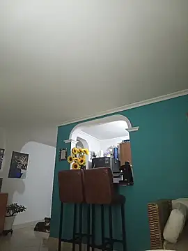 kauzZhomi online show from February 3, 2026, 10:53 am