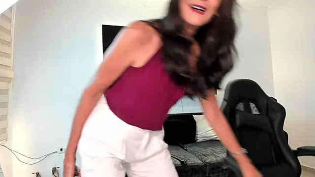 Emma Mendozaa online show from June 20, 2026, 11:37 am