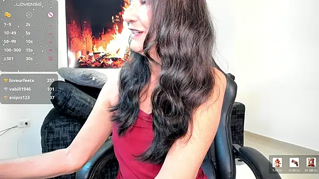 Emma Mendozaa online show from June 3, 2026, 2:33 pm